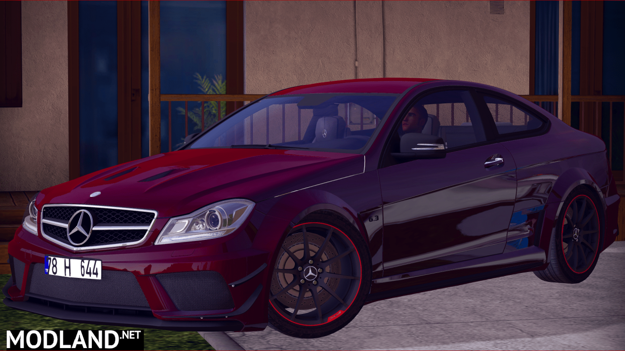 Mercedes-Benz C63 AMG