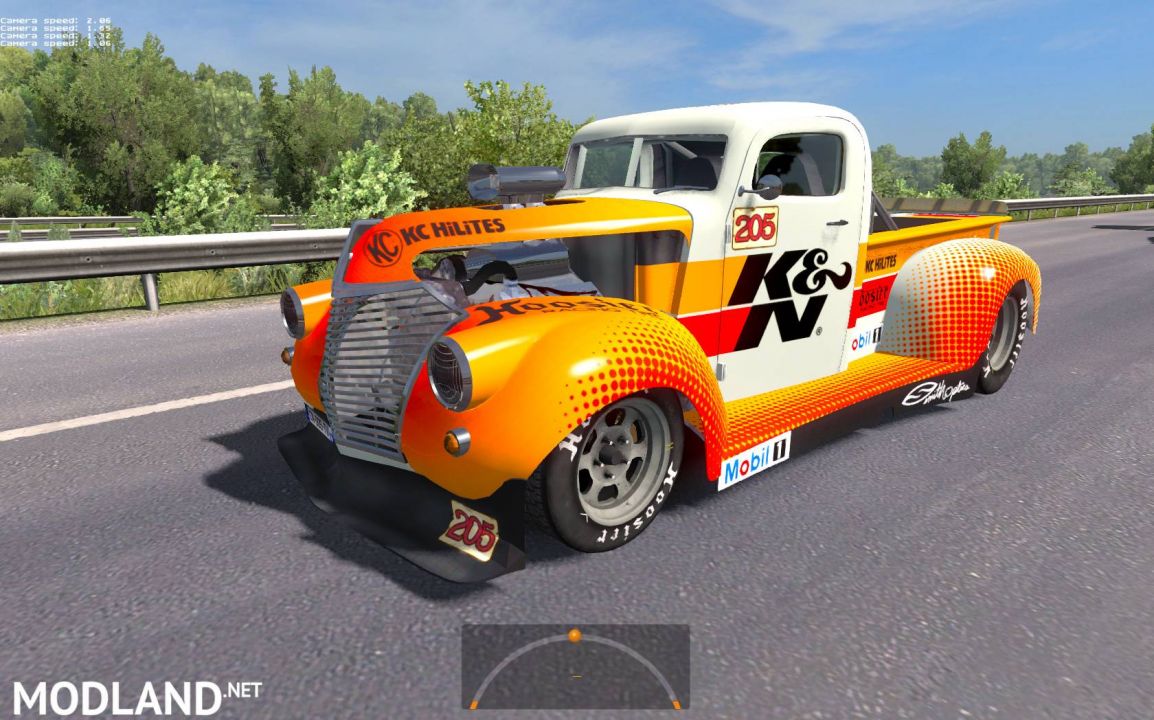 Car 47 Dumont in traffic. ETS2 1.27.XX