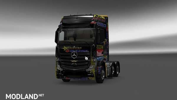 Mercedes MP4 Rockstar Suzuki Skin