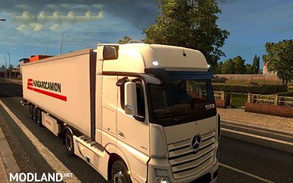 Hungarocamion trailer