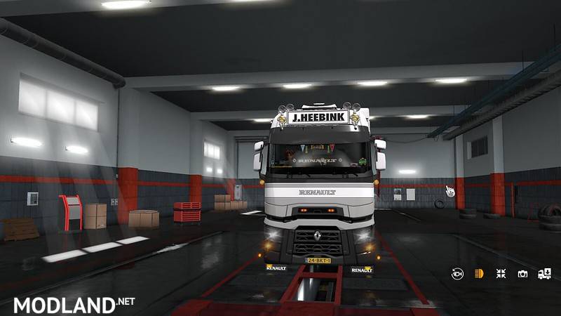 Tinted Headlights and Orange Foglight for Renault-T v 1.1 Updated