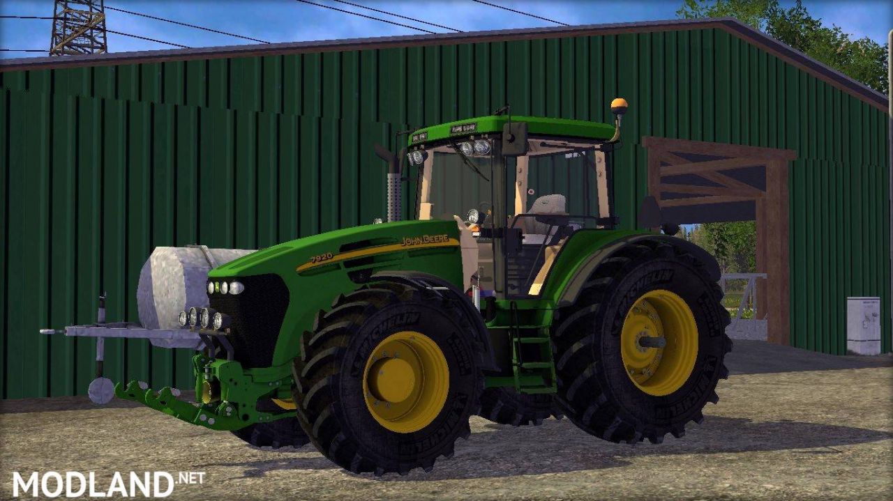 John Deere 7920