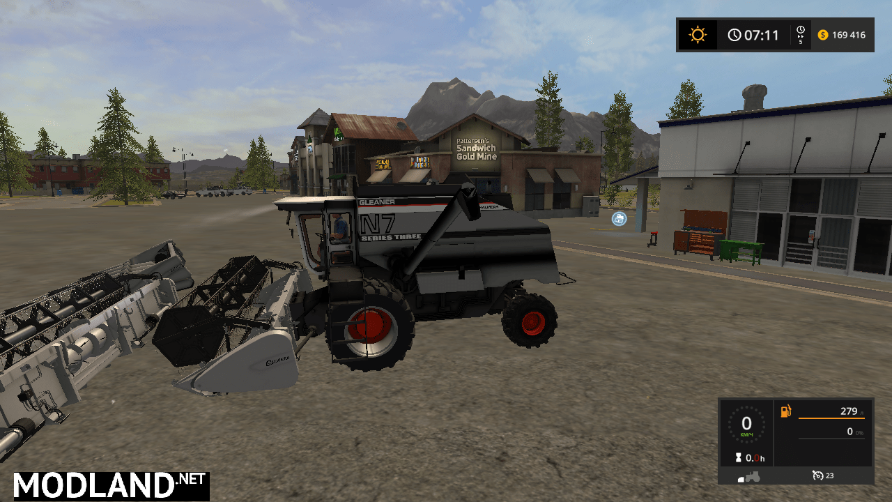 Gleaner N6