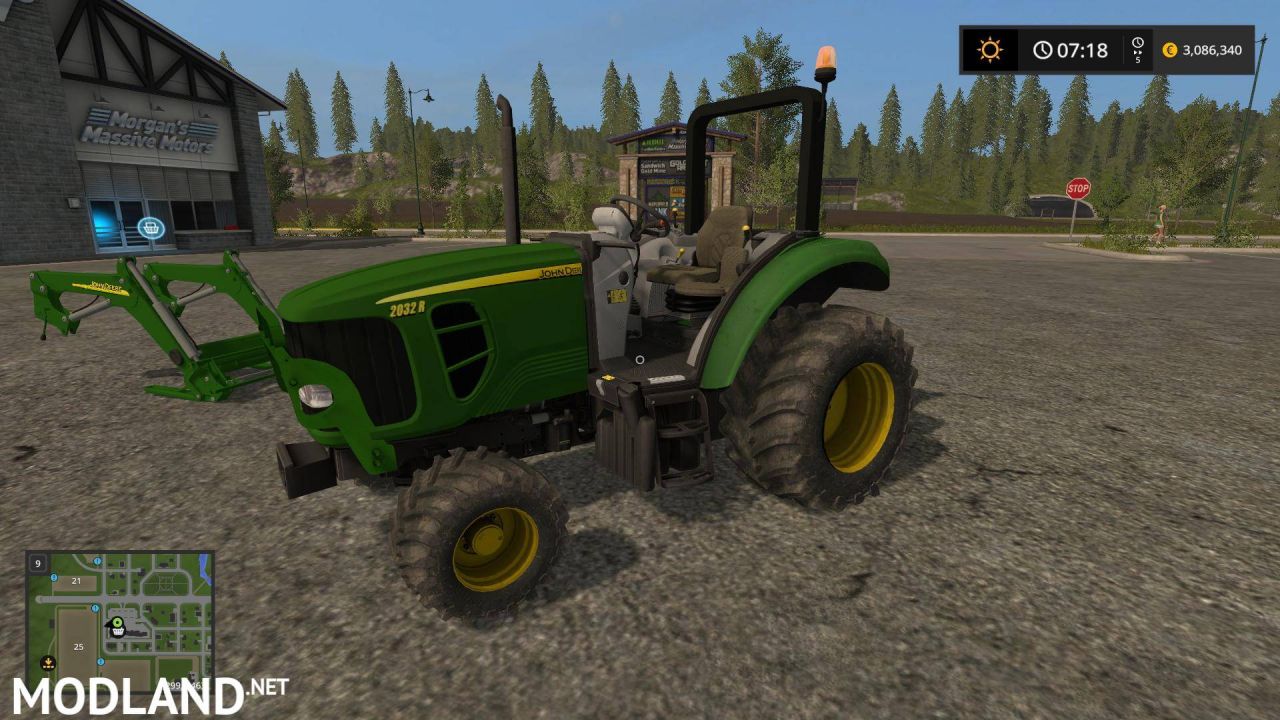 John Deere 2032R 4x4​ and Pack