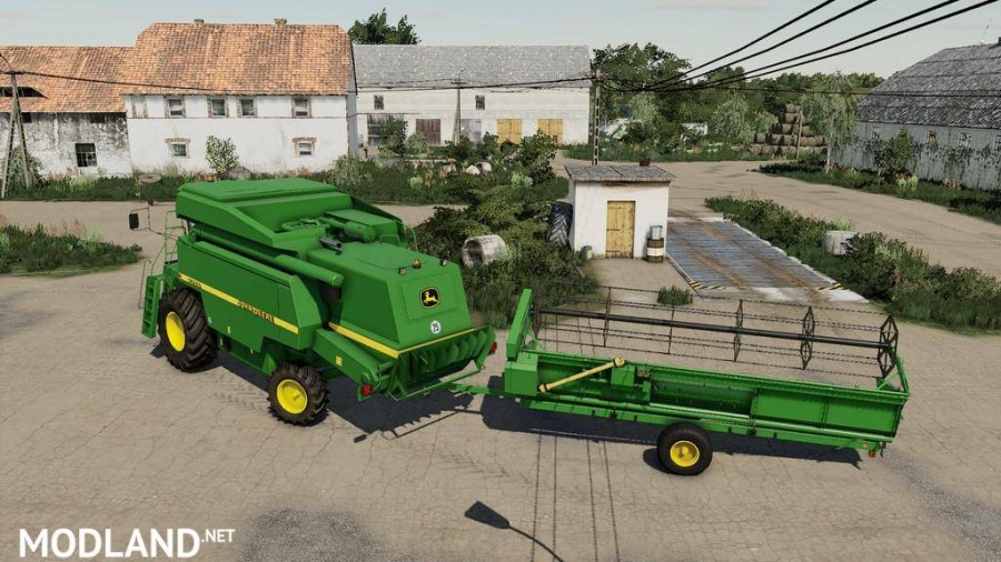 John Deere 2266