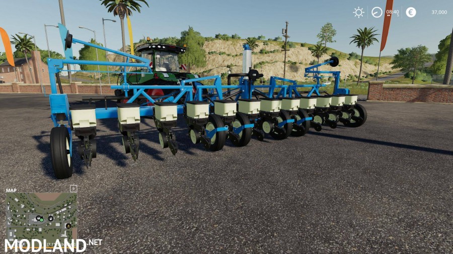 Kinze 3600 12 Row Planter